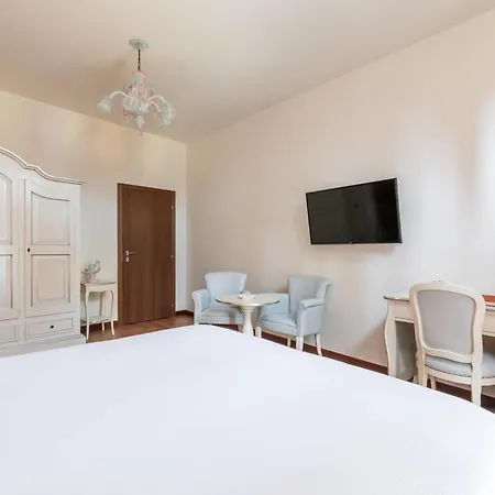 Boutique Hotel Villa Sostaga Gargnano Exterior photo