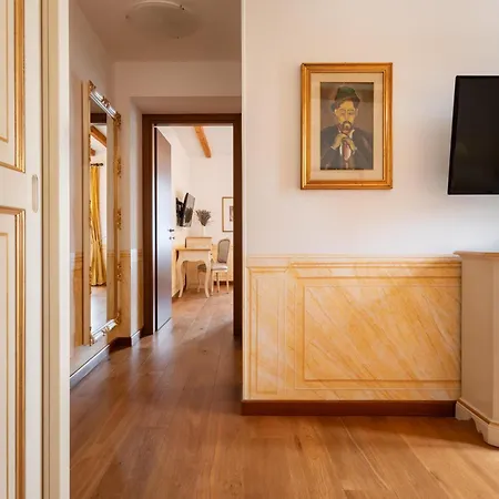 Boutique Hotel Villa Sostaga Gargnano Exterior photo