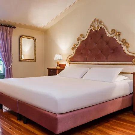 Boutique Hotel Villa Sostaga Gargnano Exterior photo