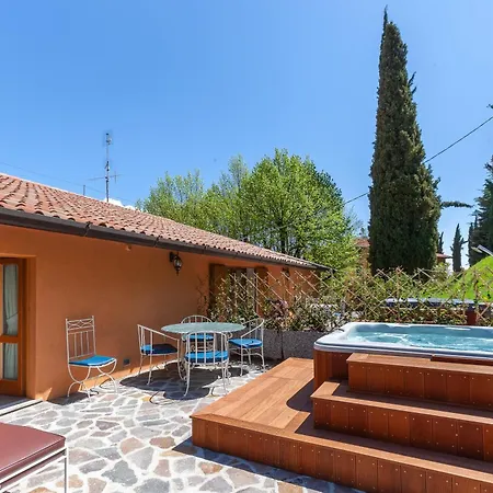 Boutique Hotel Villa Sostaga Gargnano Exterior photo