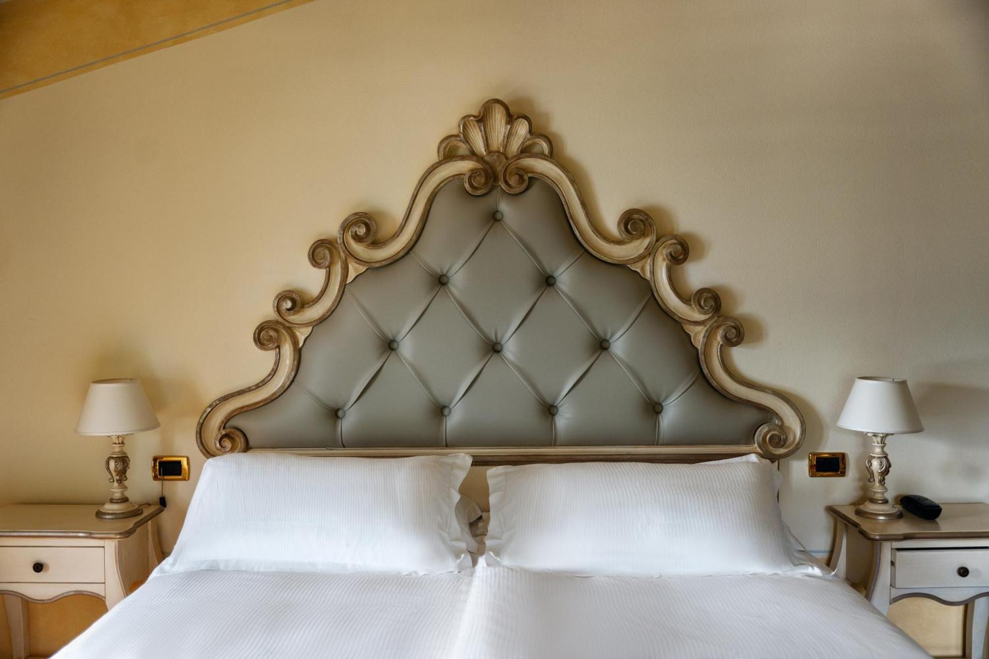 Romantikhotel - Boutique Sostaga Gargnano