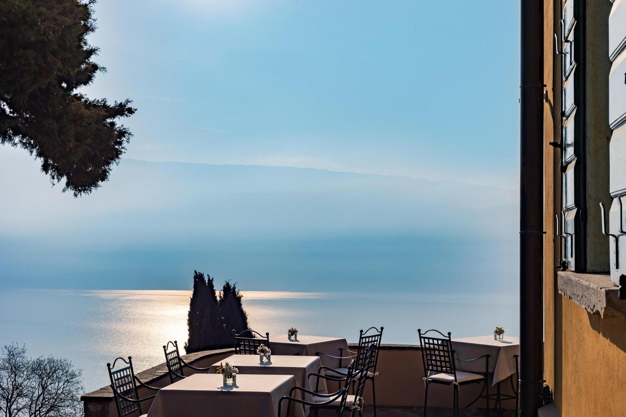 Boutique Sostaga Hotel Gargnano